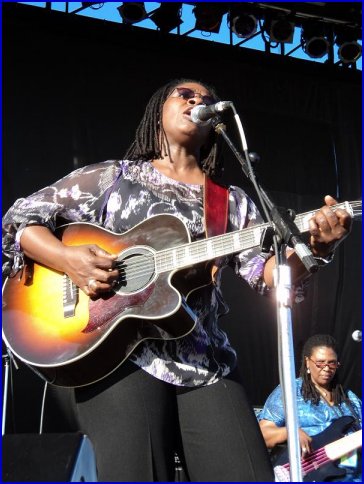 Ruthie Foster