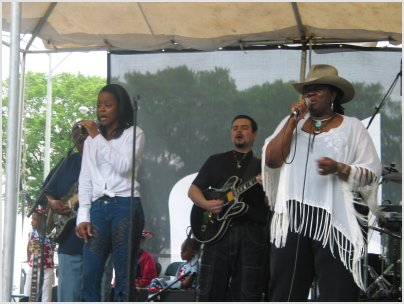 Nora Jean Bruso - Chicago Blues Festival 2003